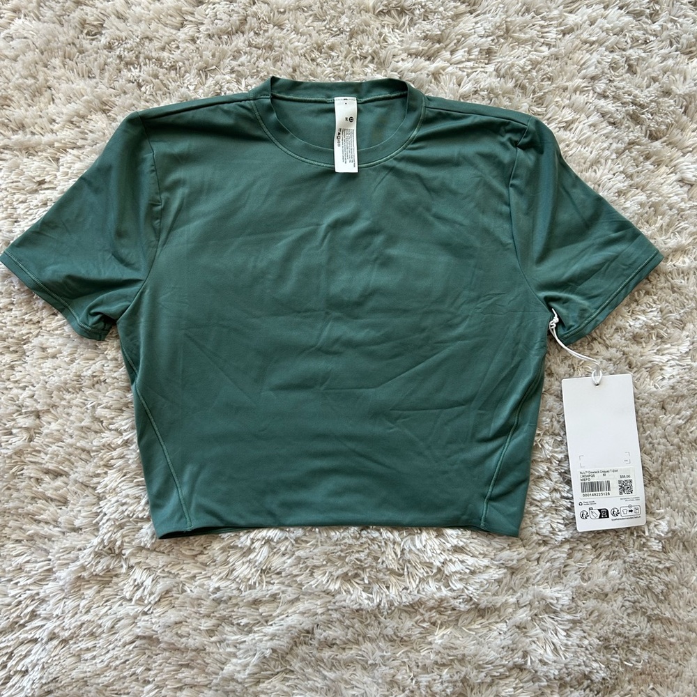 Lululemon NWT Nulu Crewneck Cropped T Shirt Medium Forest Size Medium